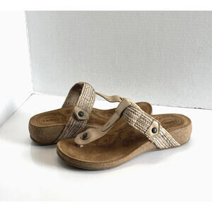 Taos Footwear Pam Women’s Size 9 Beige Woven Leather Thong Slide Sandals Cork